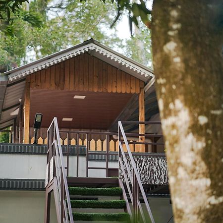Marari Bobans Villa マラリクラム エクステリア 写真